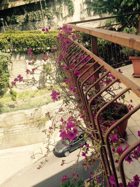Chiavi Antiche B&B Салерно Екстериор снимка